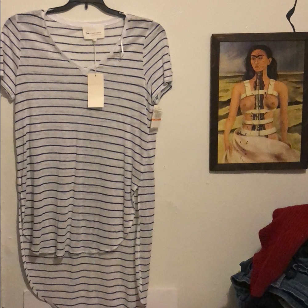 Two by Vince camuto shirts size small (2 available